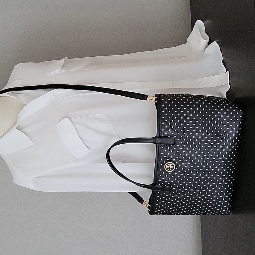 Tory Burch Kerrington Crossbody Tote - Picture 13 of 14